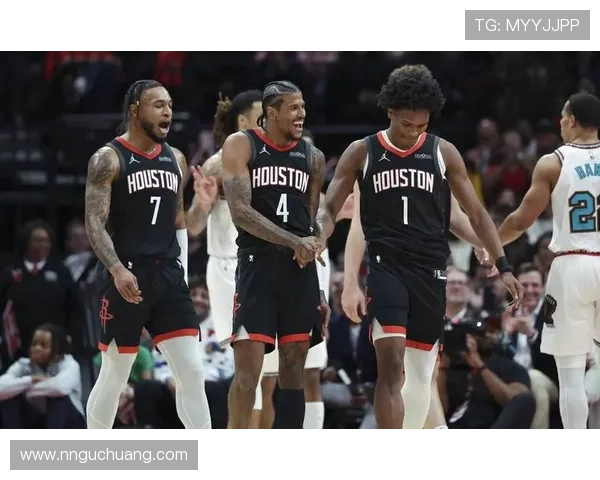 足球巨星与NBA传奇对话共鸣跨界合作擦出精彩火花